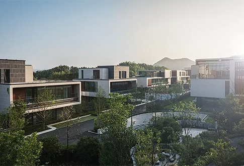 Qingshan Park Yun'an Town 17 single business buildings